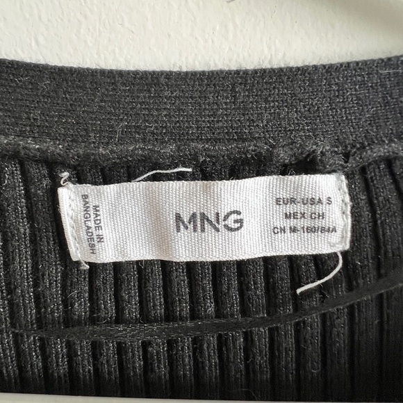 Mango Womens Black Ribbed V-Neck Preppy Prep Old Money Cardigan Sweater Small - Picture 4 of 13